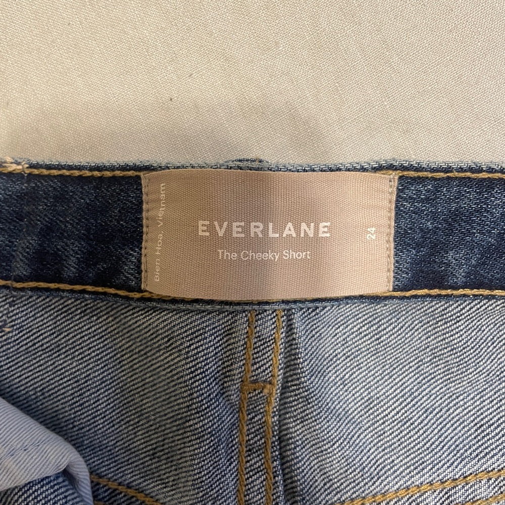 Everlane “cheeky” cut off shorts